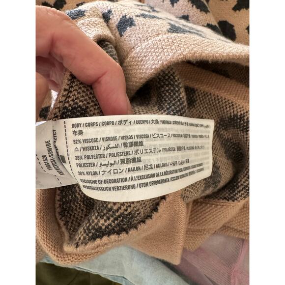 Abercrombie & Fitch leopard cheetah luxesoft short sleeve cardigan size L - Picture 5 of 6